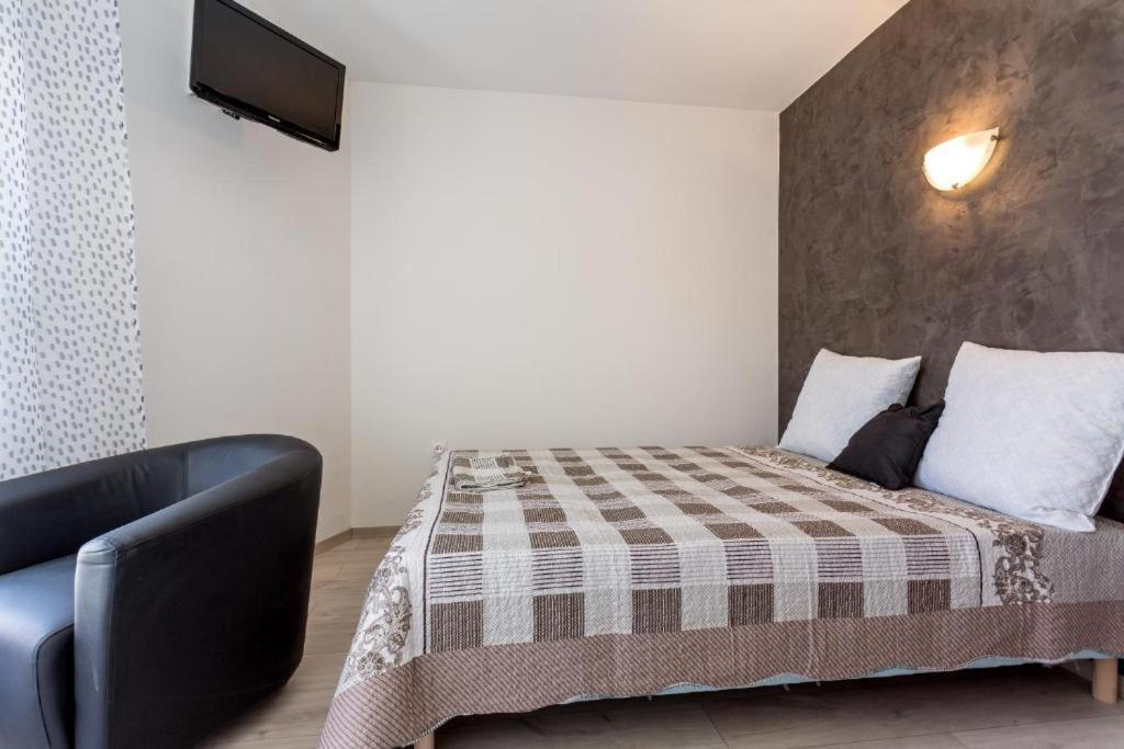 Hotel Alizea Avinyon Dış mekan fotoğraf